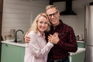 Что подарить на 25 лет свадьбы?